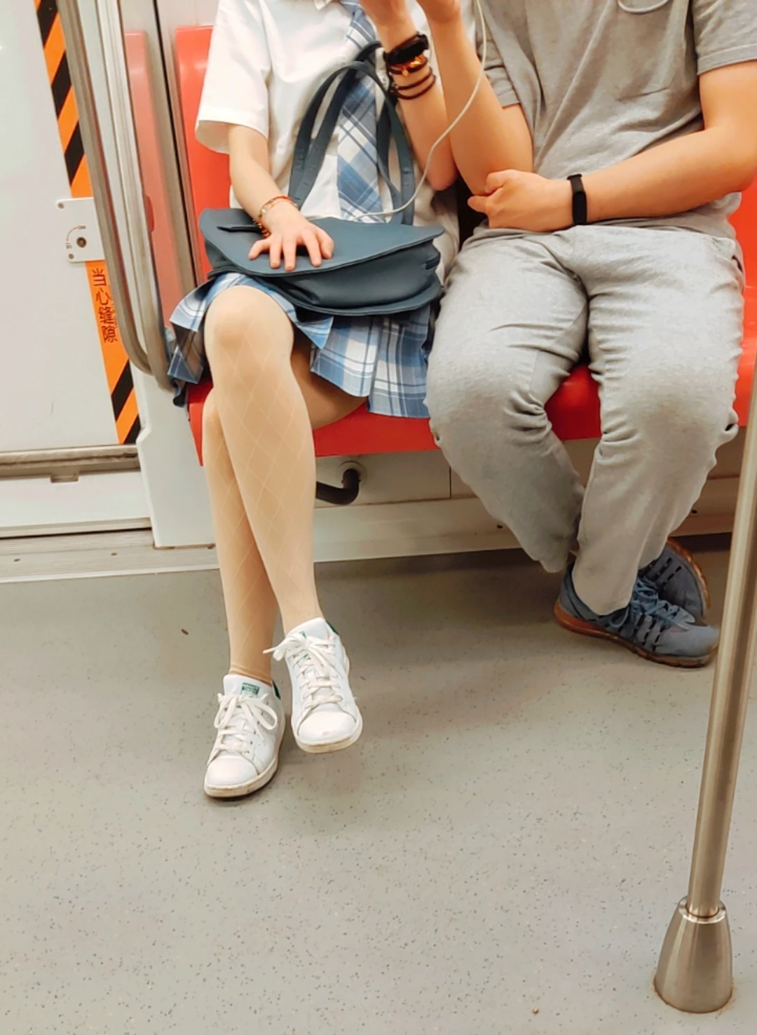 多多少少有些变态