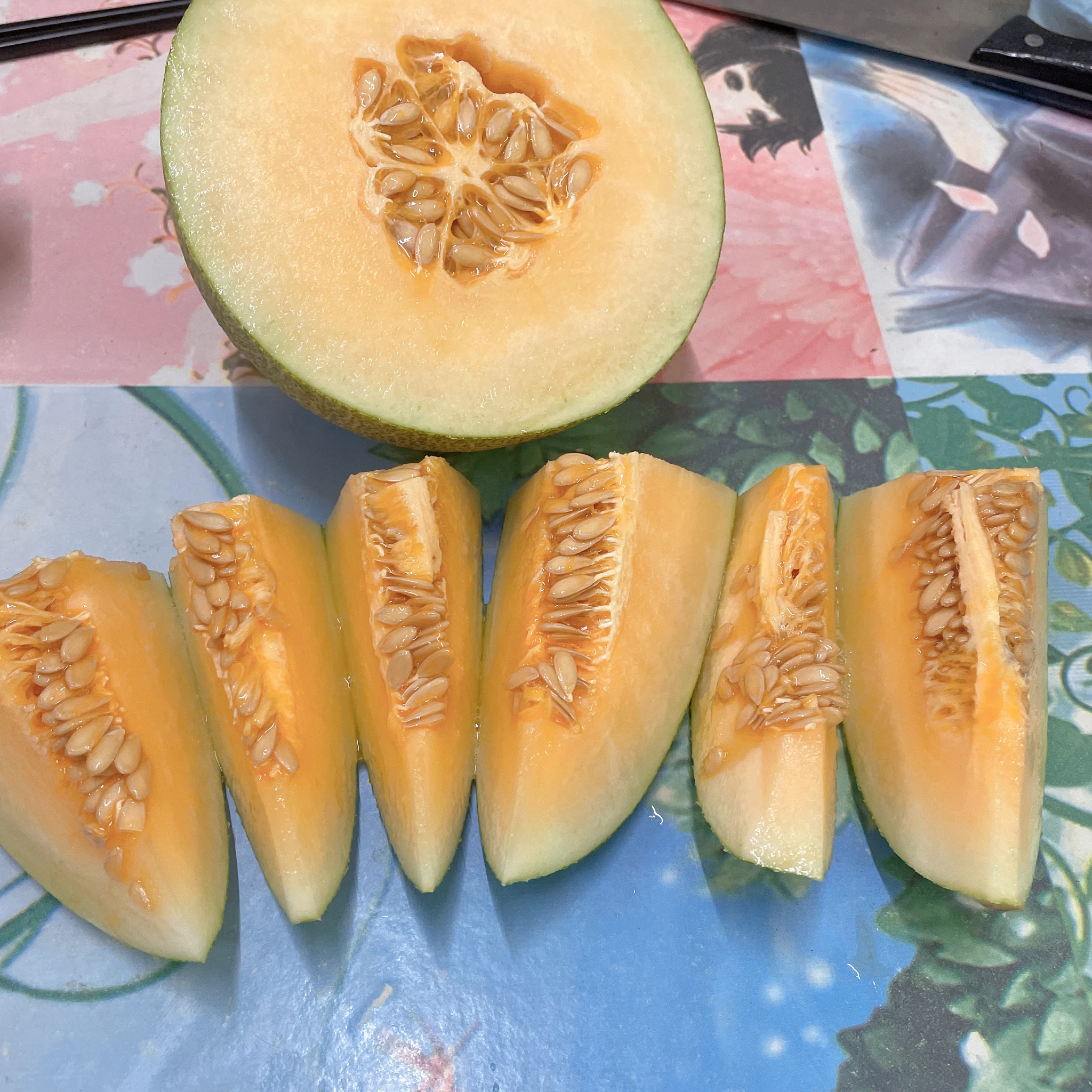 吃完这个瓜，准备睡觉，明天要搬砖