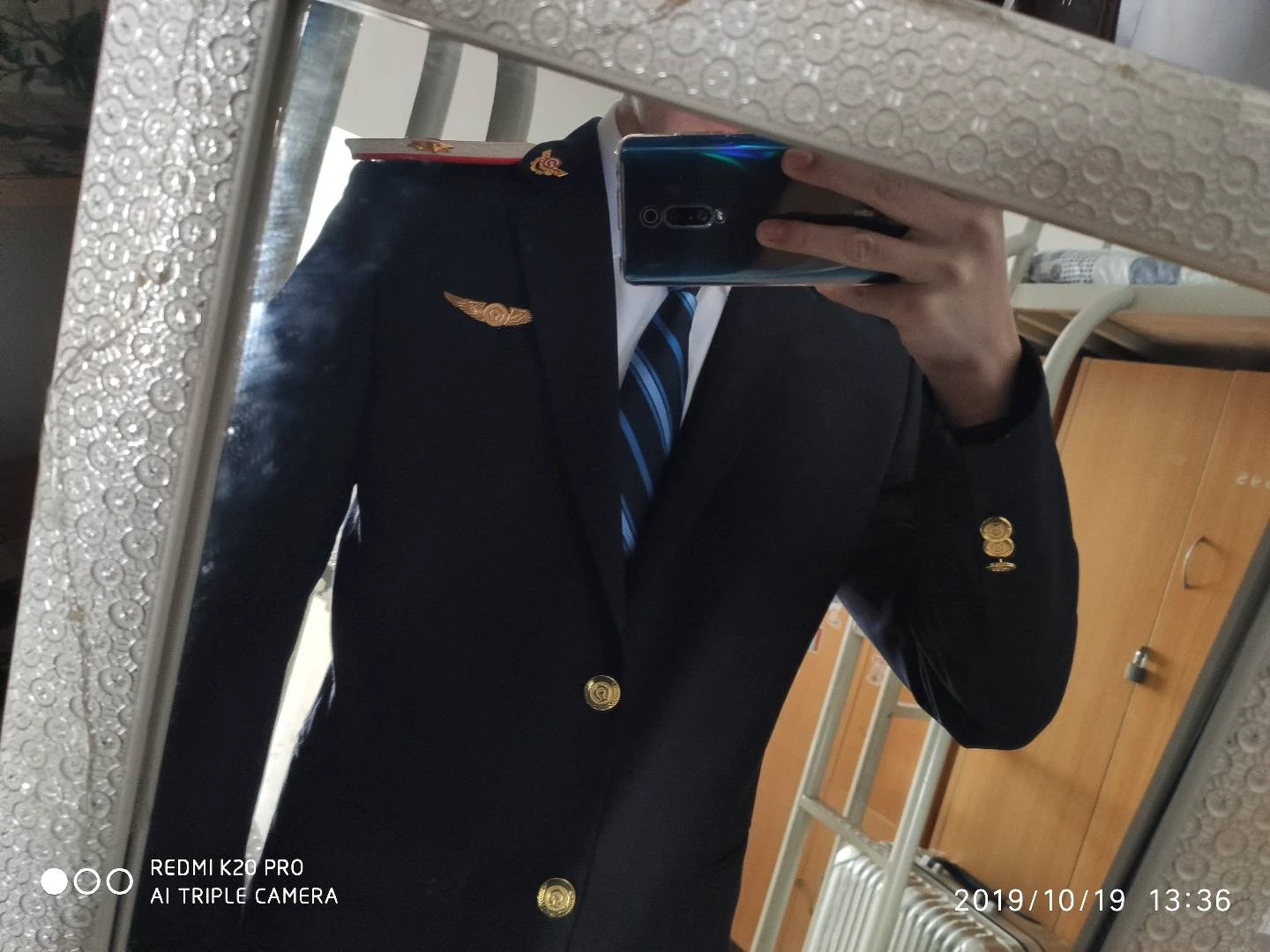 听说有人晒自拍！我也来