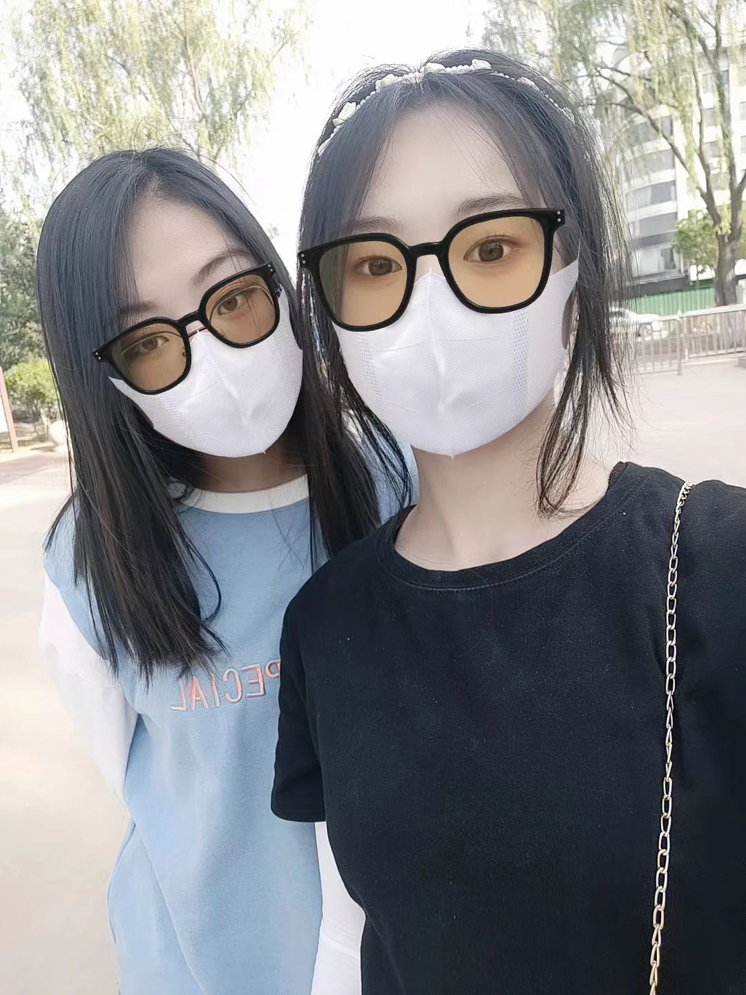 好久没发自拍啦