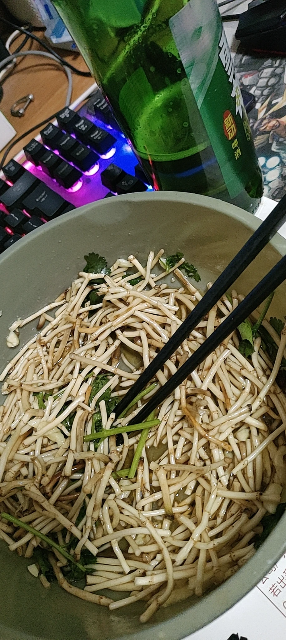 来喝酒了