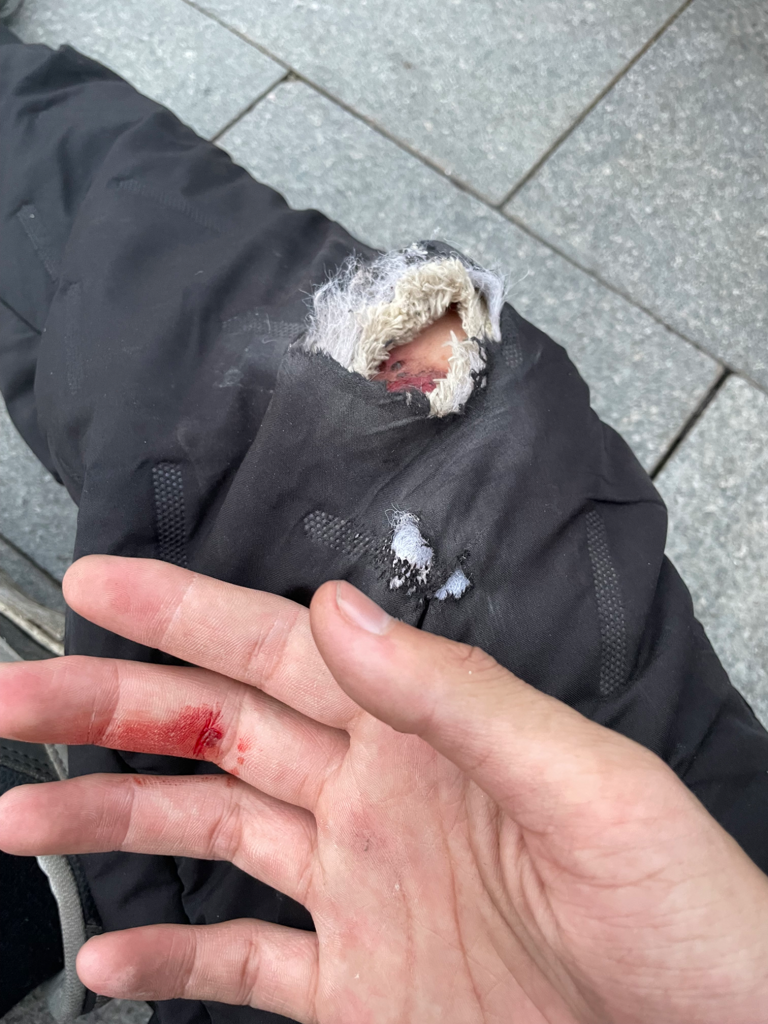 常在河边走哪有不湿脚